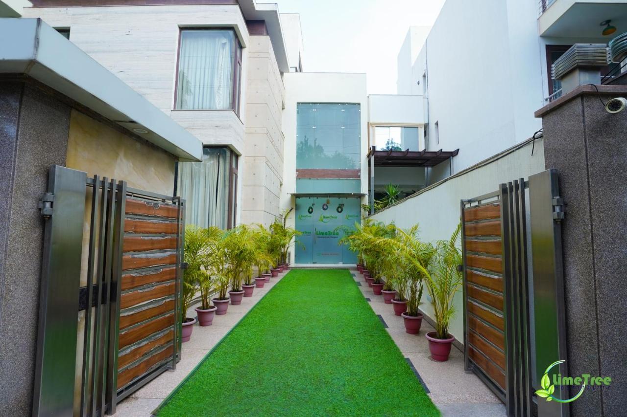 Lime Tree Hotel Sushant Lok Gurgaon Sector 29 Next To Iffco Chowk Metro Eksteriør bilde